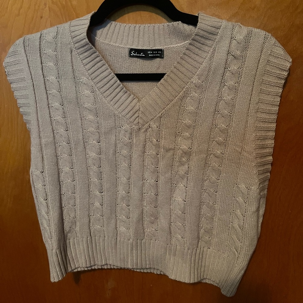 Amazon Taupe Sweater Vest size medium